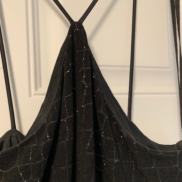 Ladies dress - Picture 2 of 3